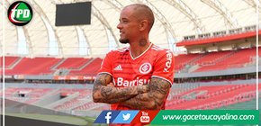 Andrés D'Alessandro fue presentado como flamante fichaje del Internacional de Porto Alegre