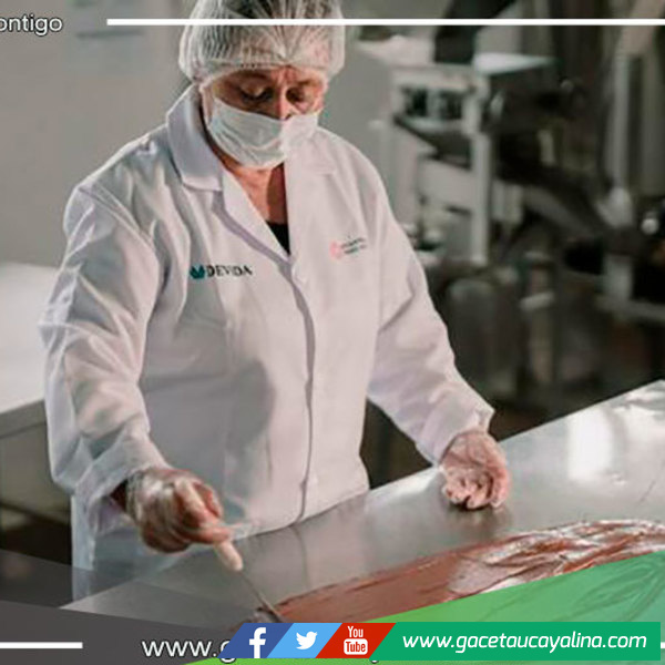 Productores venden más de 210 mil soles en productos de derivados de cacao, café, plátano y panificación