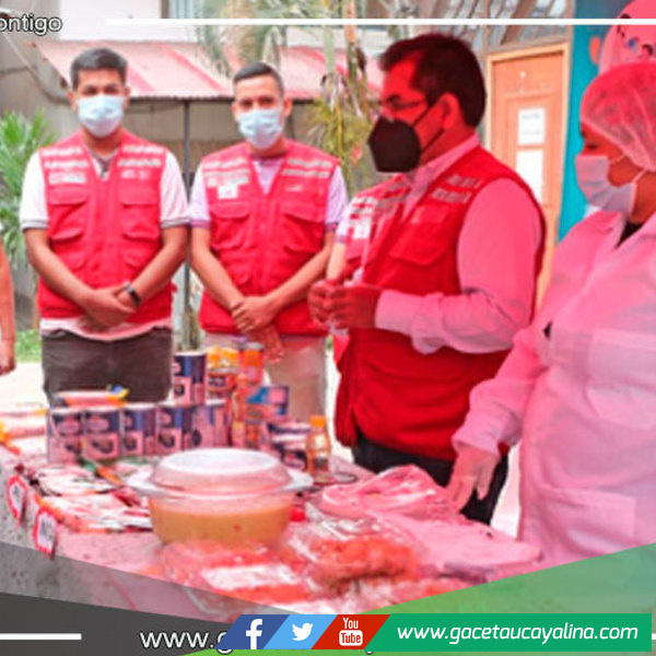 Qali Warma promueve alimentación saludable y nutritiva en feria multisectorial 