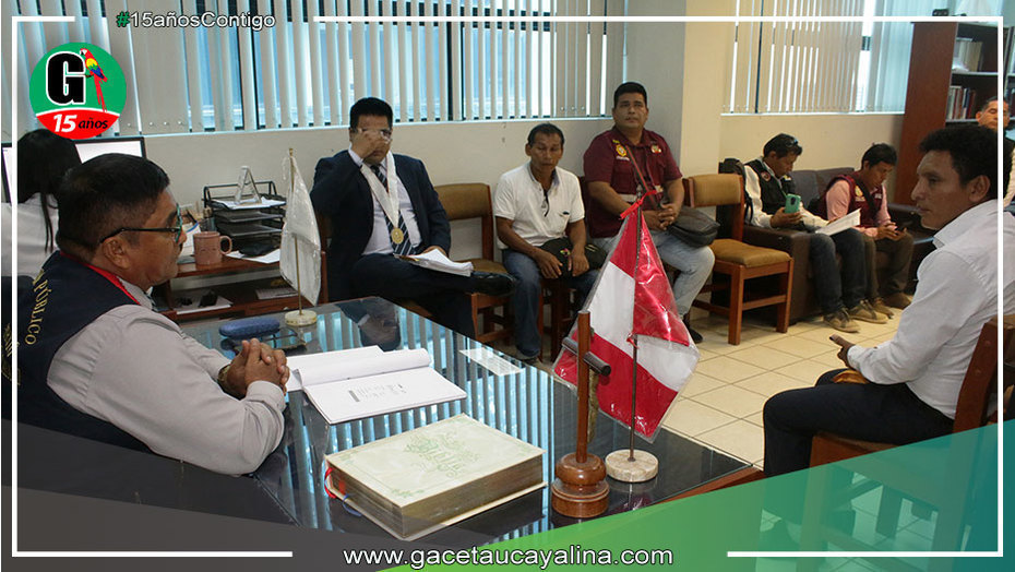 Presidente de la Junta de Fiscales Superiores de Ucayali se reunió con autoridades políticas y pobladores del distrito de Irazola y Neshuya