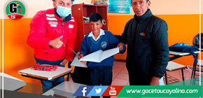 Adolescente con discapacidad auditiva emprende pequeño negocio gracias a la pensión del Programa Contigo