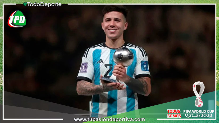 El Premio al mejor jugador joven de la Copa Mundial se lo llevo Enzo Fernández