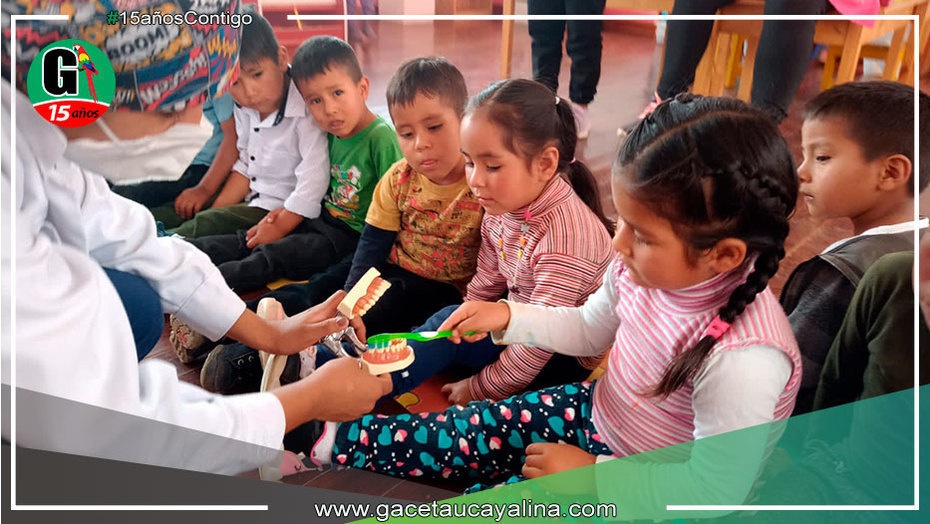 Futuros odontólogos promueven cuidado dental en centros poblados de Huánuco con apoyo de los Tambos