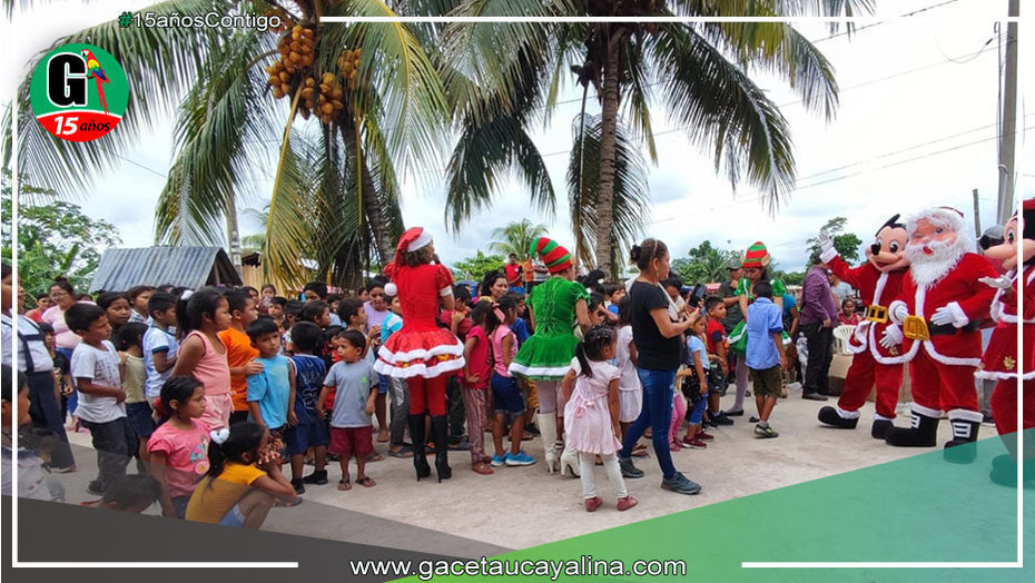 Espíritu navideño de Ocho Sur llega a las comunidades de Nueva Requena y Curimaná