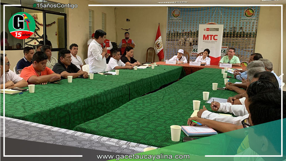 Exponen principales necesidades del distrito de Yurúa en reunión con ministras de Estado