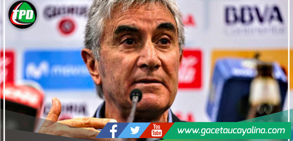 Juan Carlos Oblitas se refiere al precio de las entradas para el partido contra Uruguay