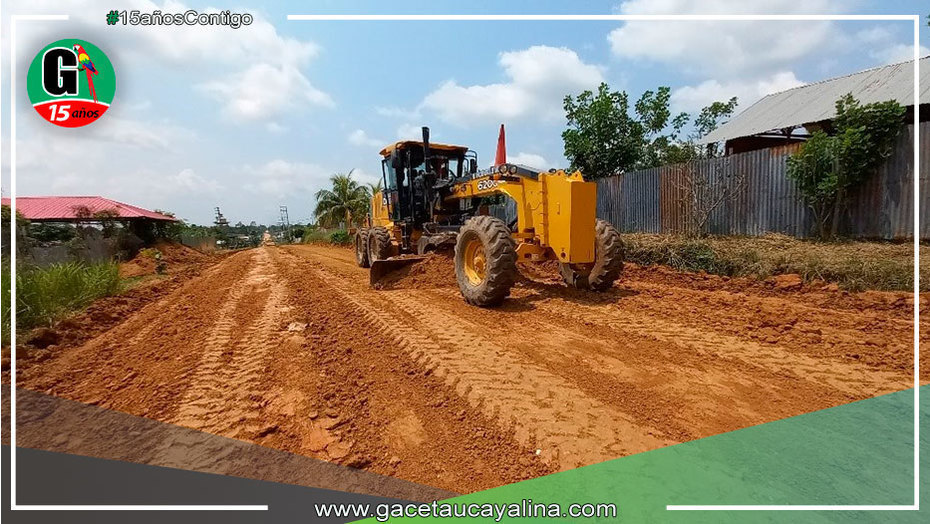 Realizan mantenimiento de vías en A.H. Villa Arsijeu en Yarinacocha
