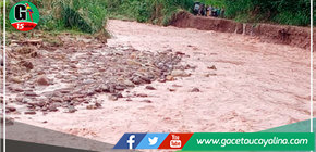 Desborde de río Ubiriki arrasa más de 200 metros de plataforma de vía en Perené 