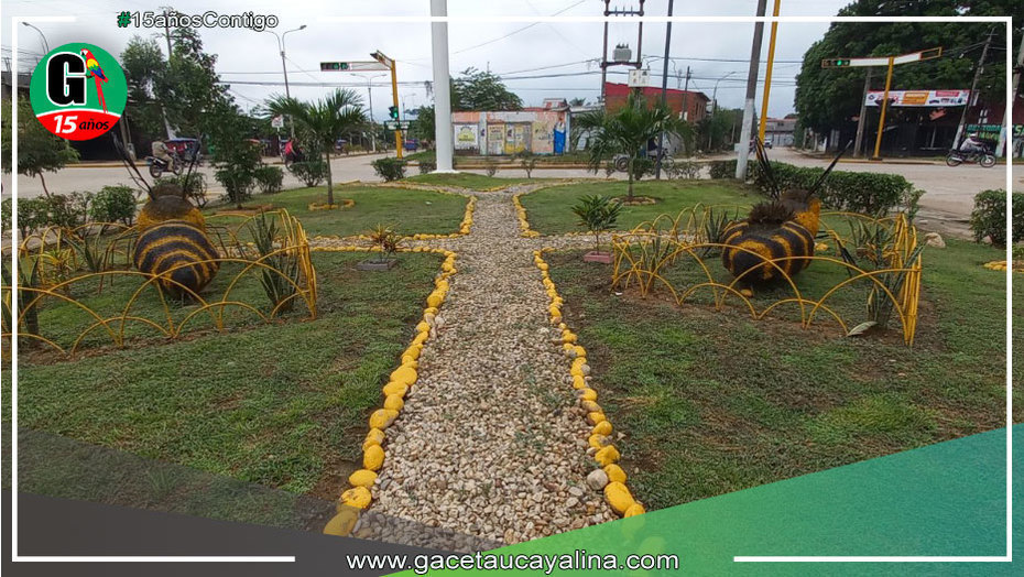 En Yarinacocha las áreas verdes son muy bien cuidades por trabajadores de municipio