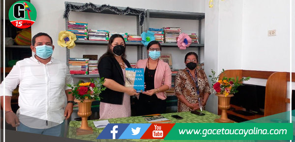 Libro sobre fundador José Jesús del Águila Córdova  es donado a biblioteca municipal