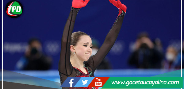 Kamila Valieva se convierte en la primera mujer en realizar salto cuádruple en patinaje sobre hielo
