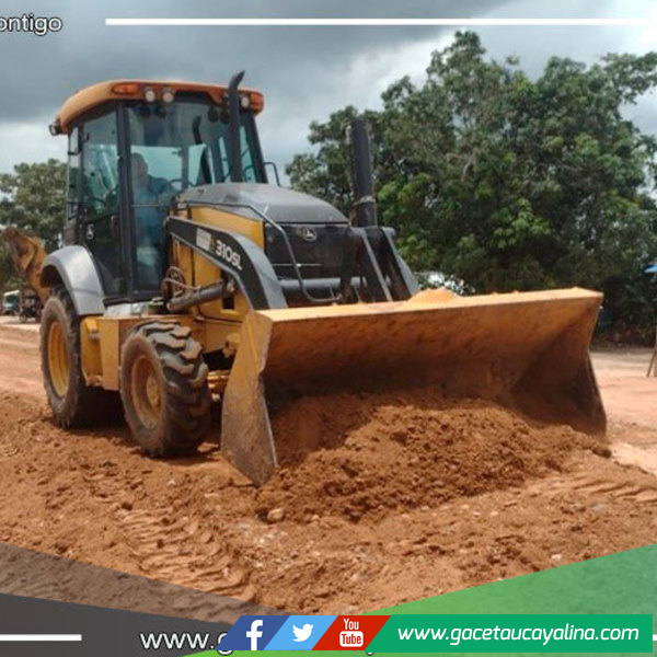 Municipalidad yarinense realiza mantenimiento a 2.5 km de vías