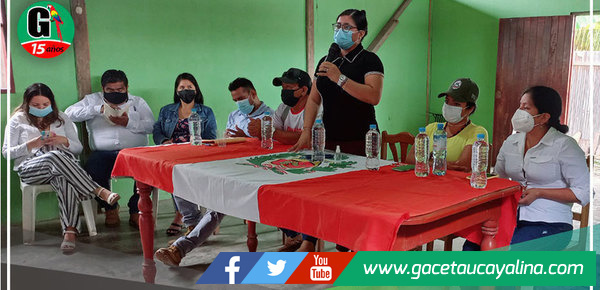 Alcaldesa Bertha Barbarán se reúne con dirigentes de AA. HH.