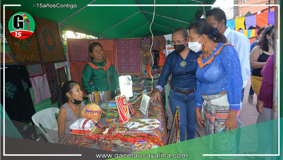 Inauguran feria “Manos Ucayalinos” por Día del Artesano en Pucallpa