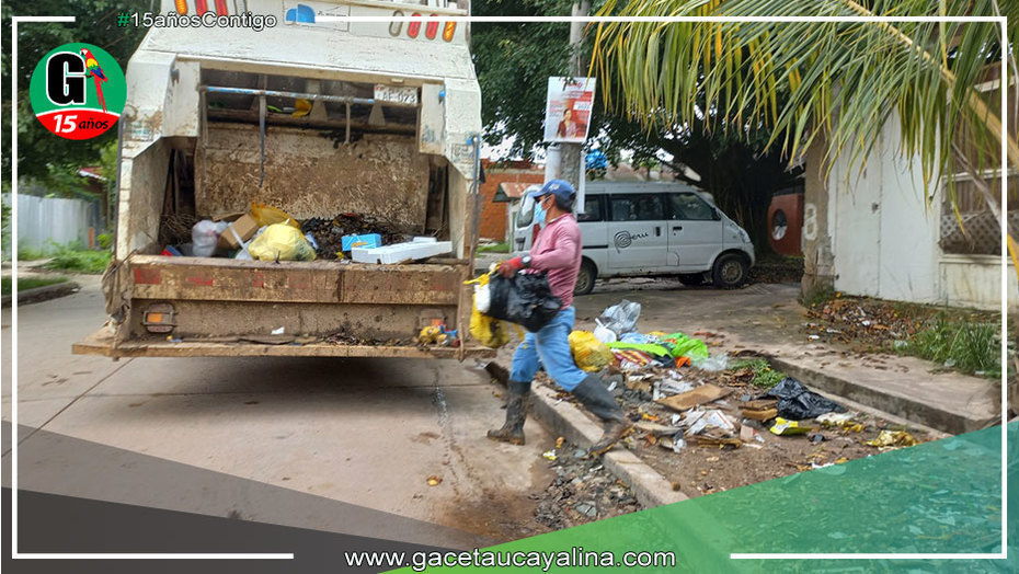 Pobladores van adquiriendo conciencia del horario del camión recolector en Yarinacocha
