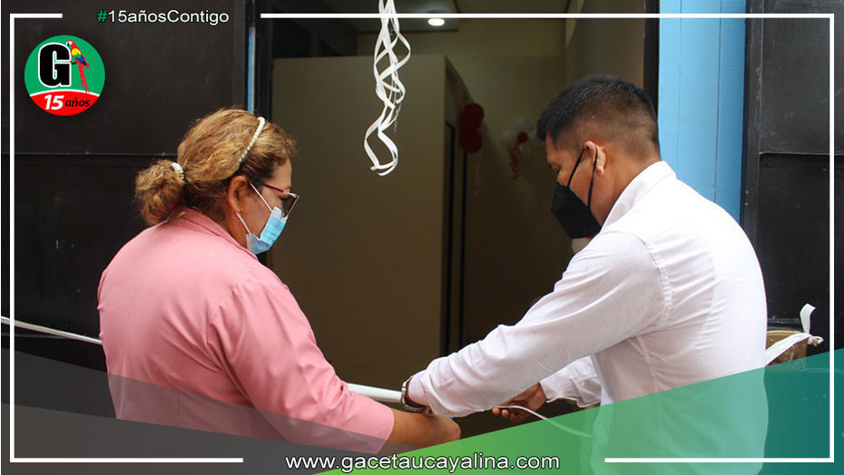 Inauguran mantenimiento de Servicios Higiénicos en I.E. José Abelardo Quiñonez Gonzales