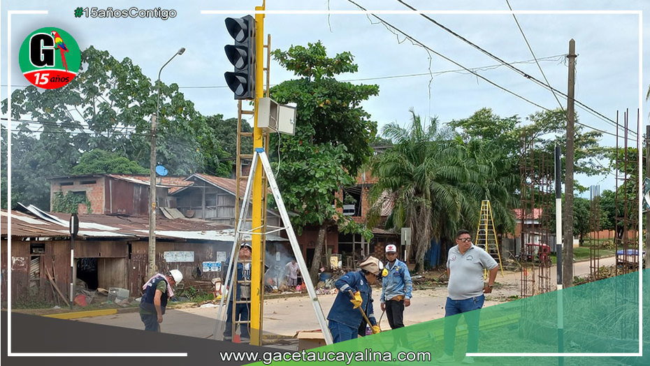 Entran en funcionamiento semáforos recién instalados por Municipalidad de Yarinacocha