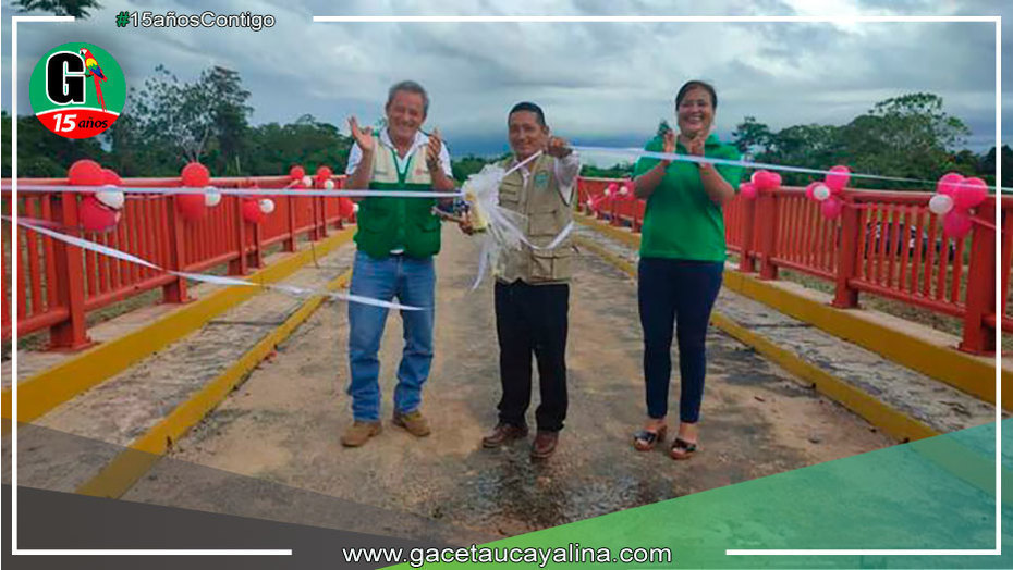 Devida inauguró puente alcantarita en el distrito de Honoria