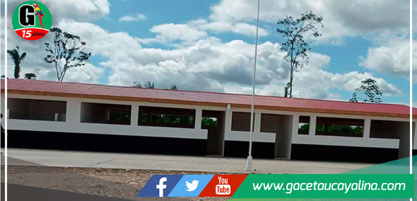 Empresa Ocho Sur entregó nuevo local escolar al Caserío la Perla de Sanja Seca - Nueva Requena