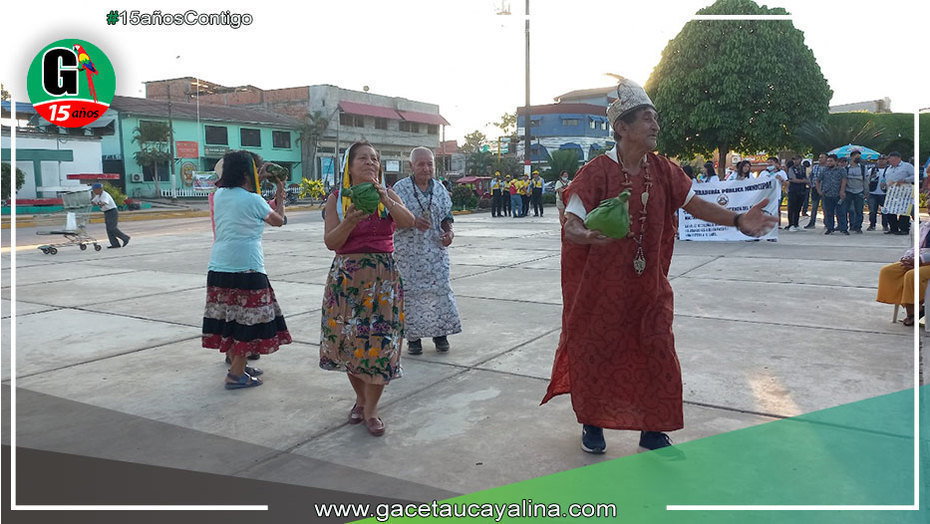 El CIAM de Yarinacocha organiza actividades en la Plaza Principal con adultos mayores