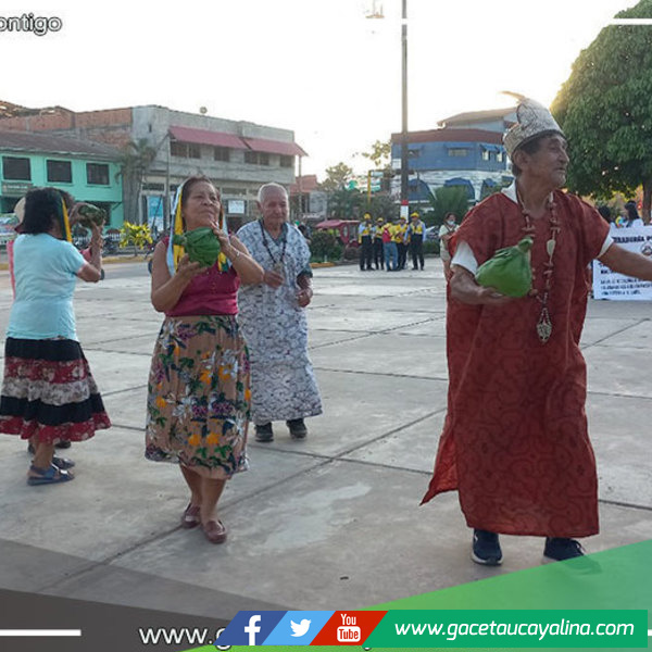 El CIAM de Yarinacocha organiza actividades en la Plaza Principal  con adultos mayores