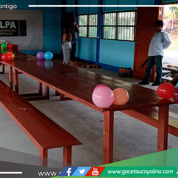 Vecinos de C.N. Puerto Firmeza recibieron mobiliario para implementar local comunal 