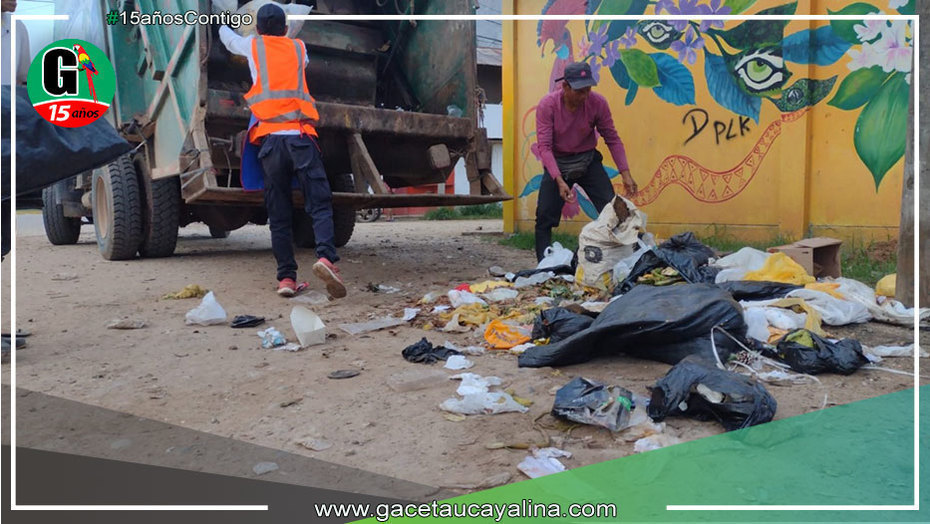 Atendiendo solicitud de vecinos municipio elimina acopio informal cerca de I.E.I. Niño Dios