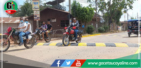 Pintan rompemuelles ubicados cerca de colegios en Yarinacocha