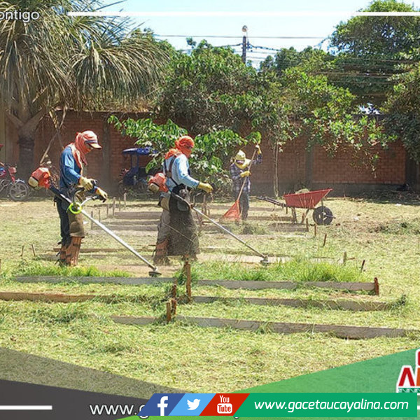 Se realiza mantenimiento en campo ferial y Casa del Adulto Mayor en Yarinacocha