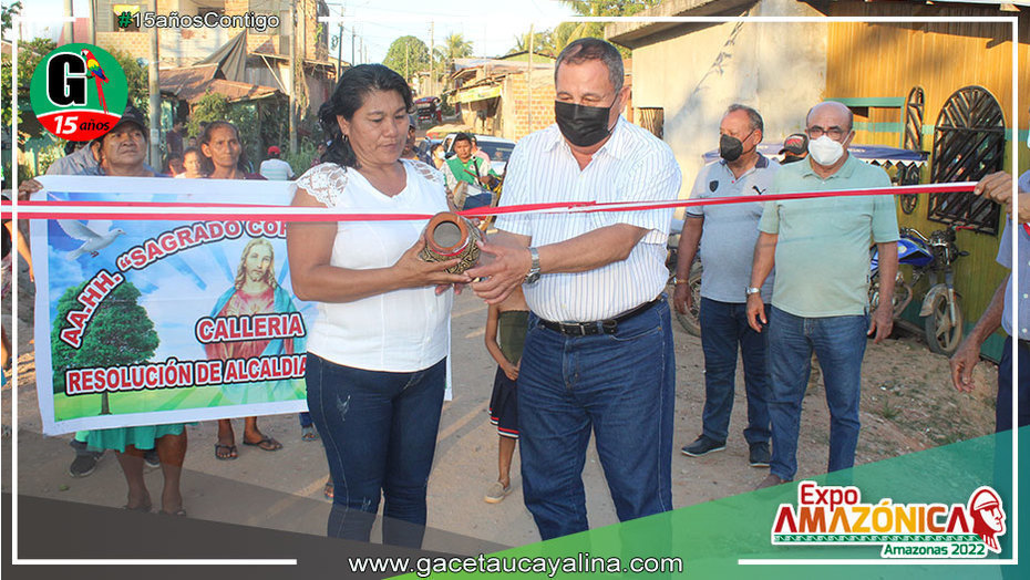 Entregan puentes monumentales en AA.HH. 10 de marzo y Sagrado Corazón de Jesús