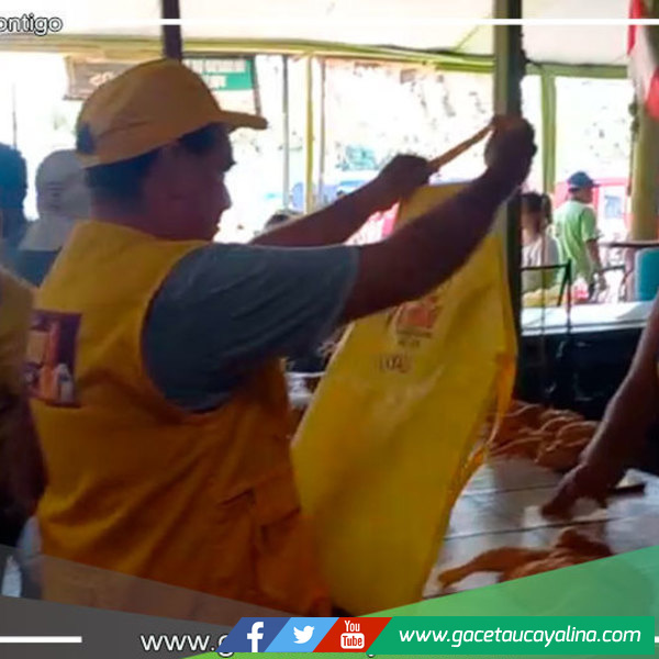 Comerciante de los mercados de Calleria, muestran su respaldo a Manuel Gambini 
