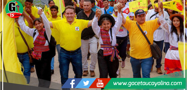 Multitudinaria caravana del Cacao en el distrito de Irazola 