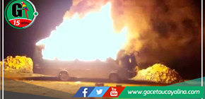 Manifestantes queman bus que trasladaba a personal policial en Chumbivilcas 