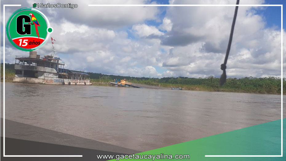 Se hunde embarcación que se dirigía a la ciudad de Pucallpa