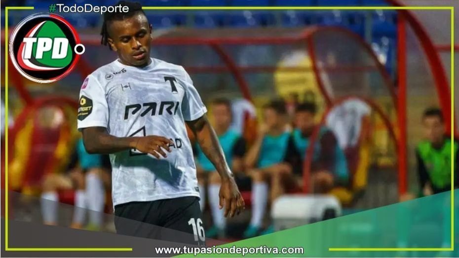 Yordy Reyna falló penal en el último minuto