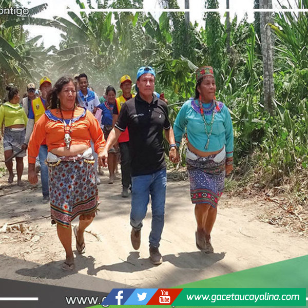 Alcalde "Gallito" Arechaga García Recibe Caluroso Apoyo de la Comunidad Nativa de Shahuaya