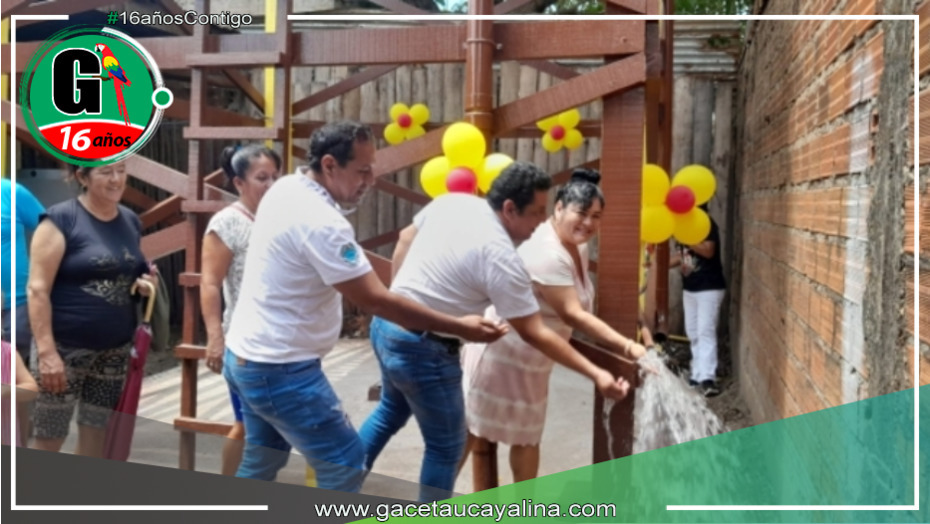 60 familias de Manantay se benefician con obra de agua