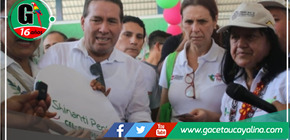 Ucayali: Ministra recomienda que se fabrique y se entregue mobiliario escolar a nivel nacional