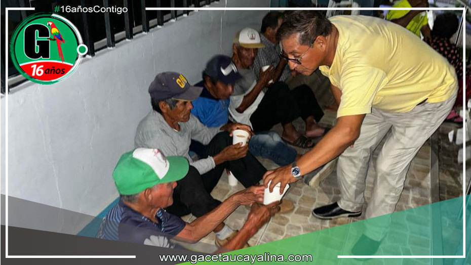 Alcalde de la provincia de Ucayali Comparte Nutritivo Refrigerio con Personas Mayores
