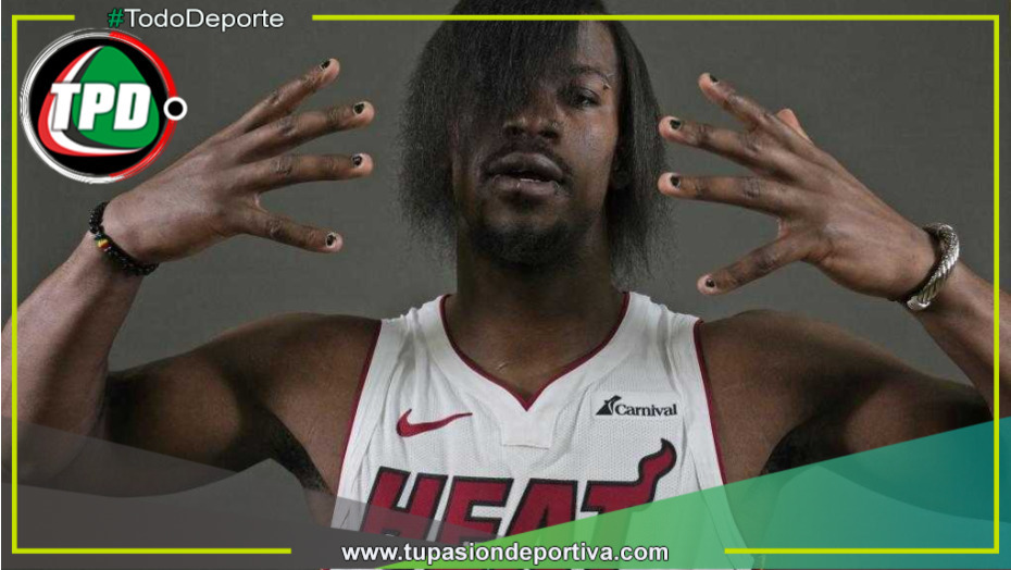 Shakira hace 'suspirar' a Jimmy Butler