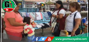 Madre busca ayuda para el tratamiento de su hija con enorme lunar Nevus Melanocítico