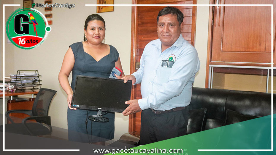 Entrega de Equipo de Cómputo Impulsa Eficiencia Administrativa en el Instituto de Medicina Legal de Atalaya