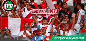 Hinchas apoyan a la selección en el entrenamiento en el estadio Nacional