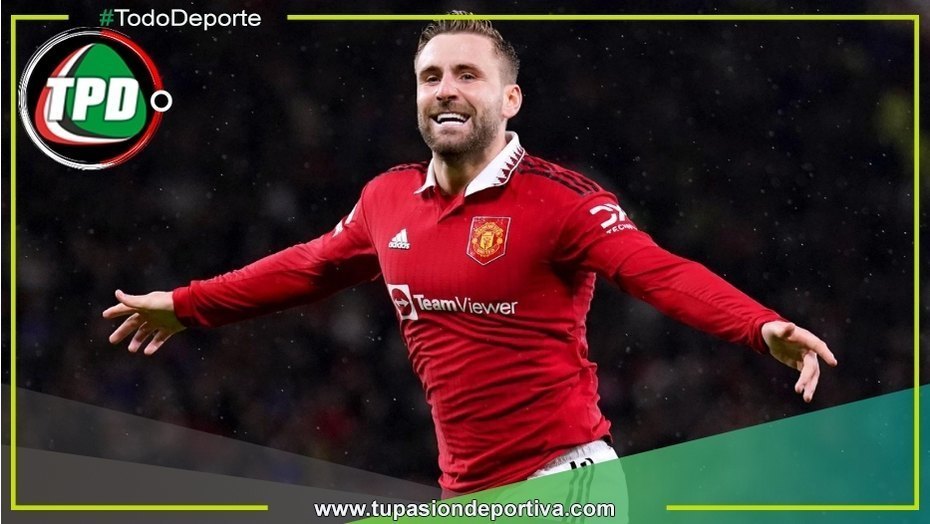 Luke Shaw vuelve al Manchester United luego de su lesión