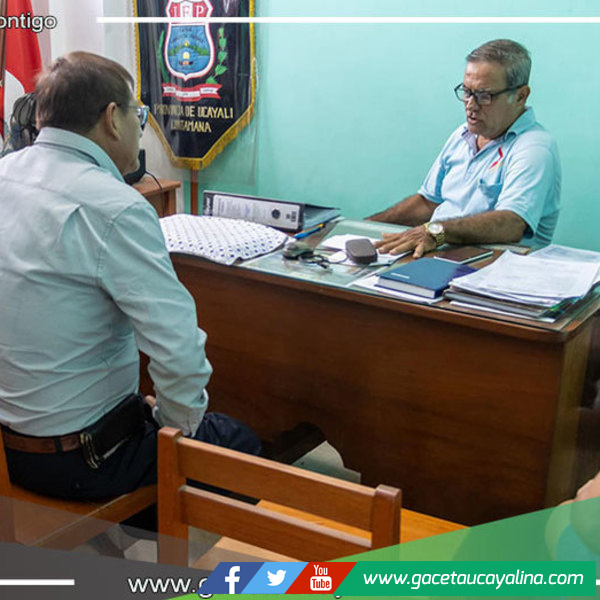 Alcalde de Ucayali y Director de Institución "Virgen de Fátima" Unen Esfuerzos para Proyecto Educativo