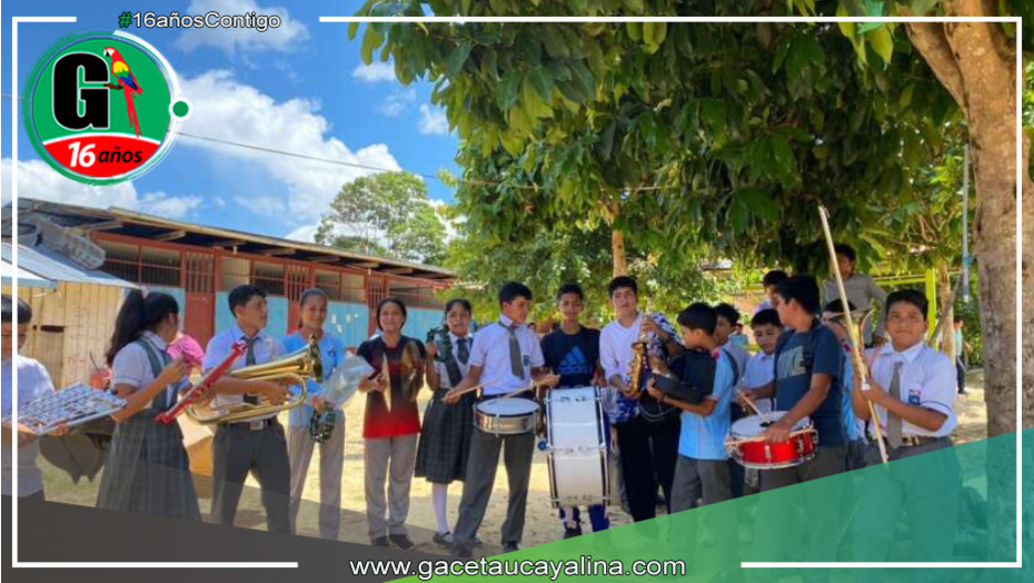 Emotiva Donación de Banda de Música Transforma la Educación en la I.E 746 de Santa Rosa de Huayali, Sauce