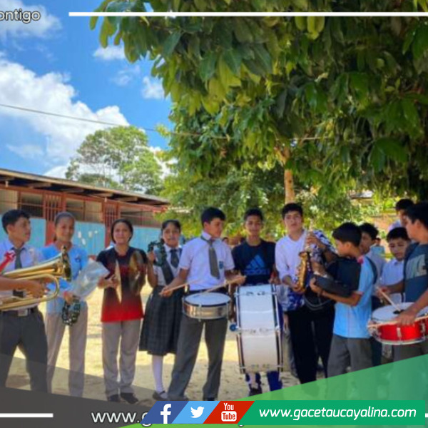 Emotiva Donación de Banda de Música Transforma la Educación en la I.E 746 de Santa Rosa de Huayali, Sauce