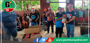 Municipalidad de Yurúa lleva alegría navideña a la C.N. Nueva Victoria