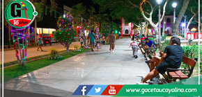 Contamana se Ilumina para Celebrar la Navidad en su Plaza Principal