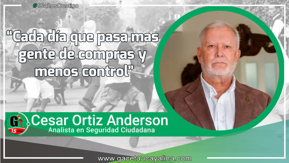 Cada día que pasa mas gente de compras y menos control